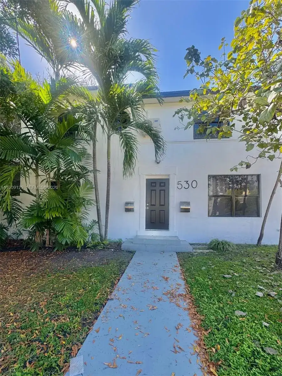 530 NE 71st St, Miami FL 33138 photo 2