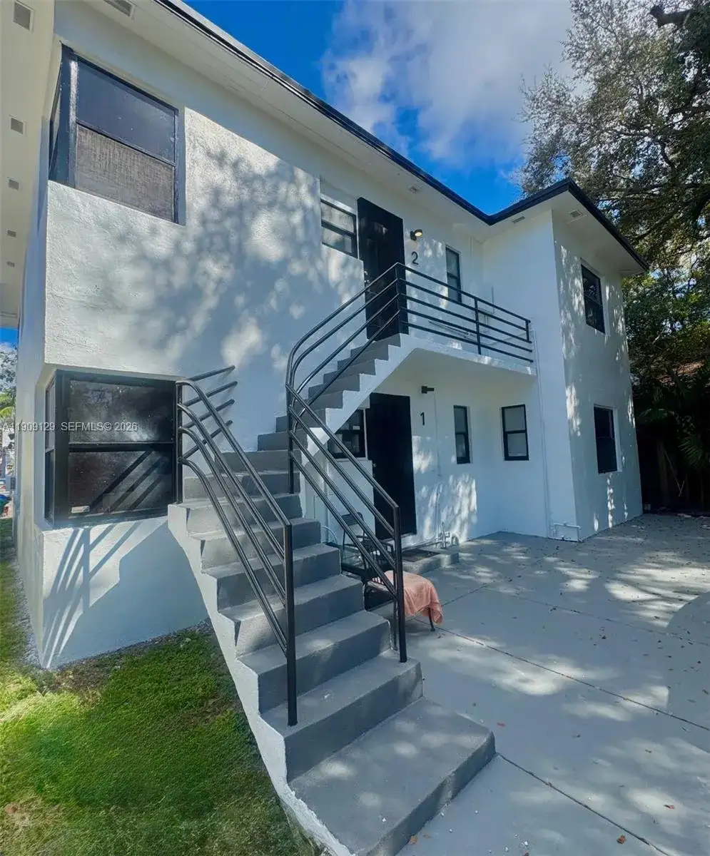 530 NE 71st St, Miami FL 33138 photo 5
