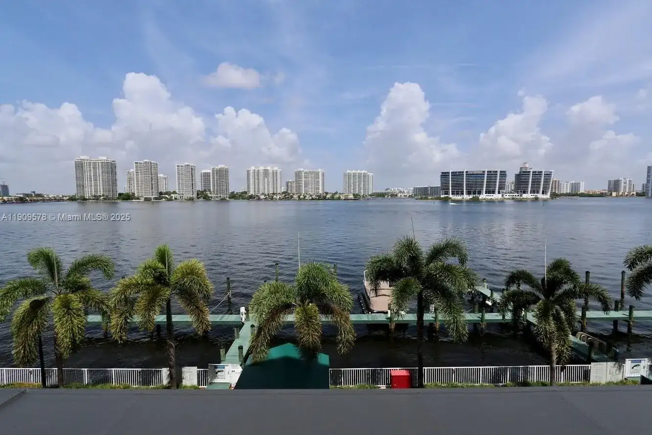 17800 N Bay Rd # 404, Sunny Isles Beach FL 33160 photo 2