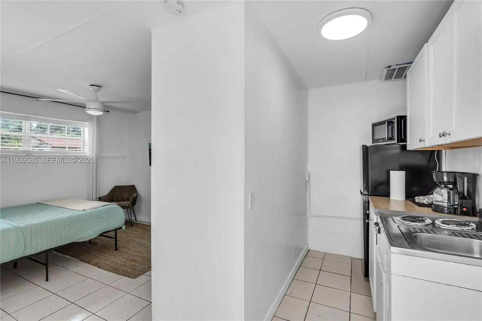 2972 NW 15th St # 2, Miami FL 33125 photo 2
