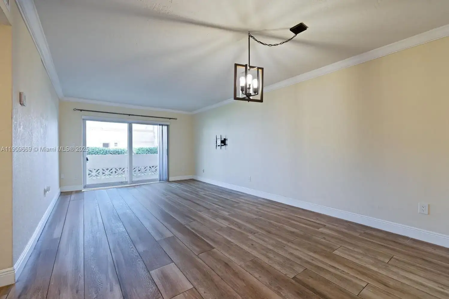 14500 SW 88th Ave # 104, Palmetto Bay FL 33176 photo 3