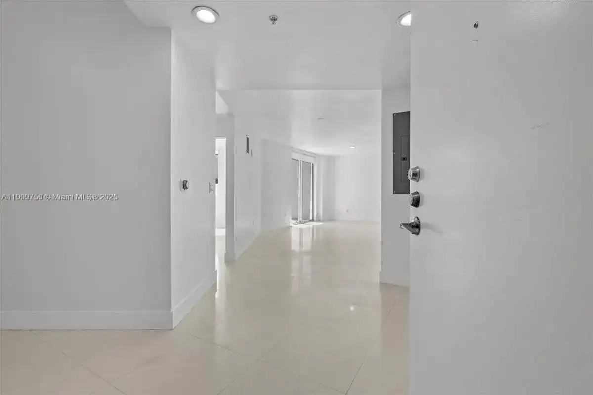 3030 NE 188 Street # 604, Aventura FL 33180 photo 3