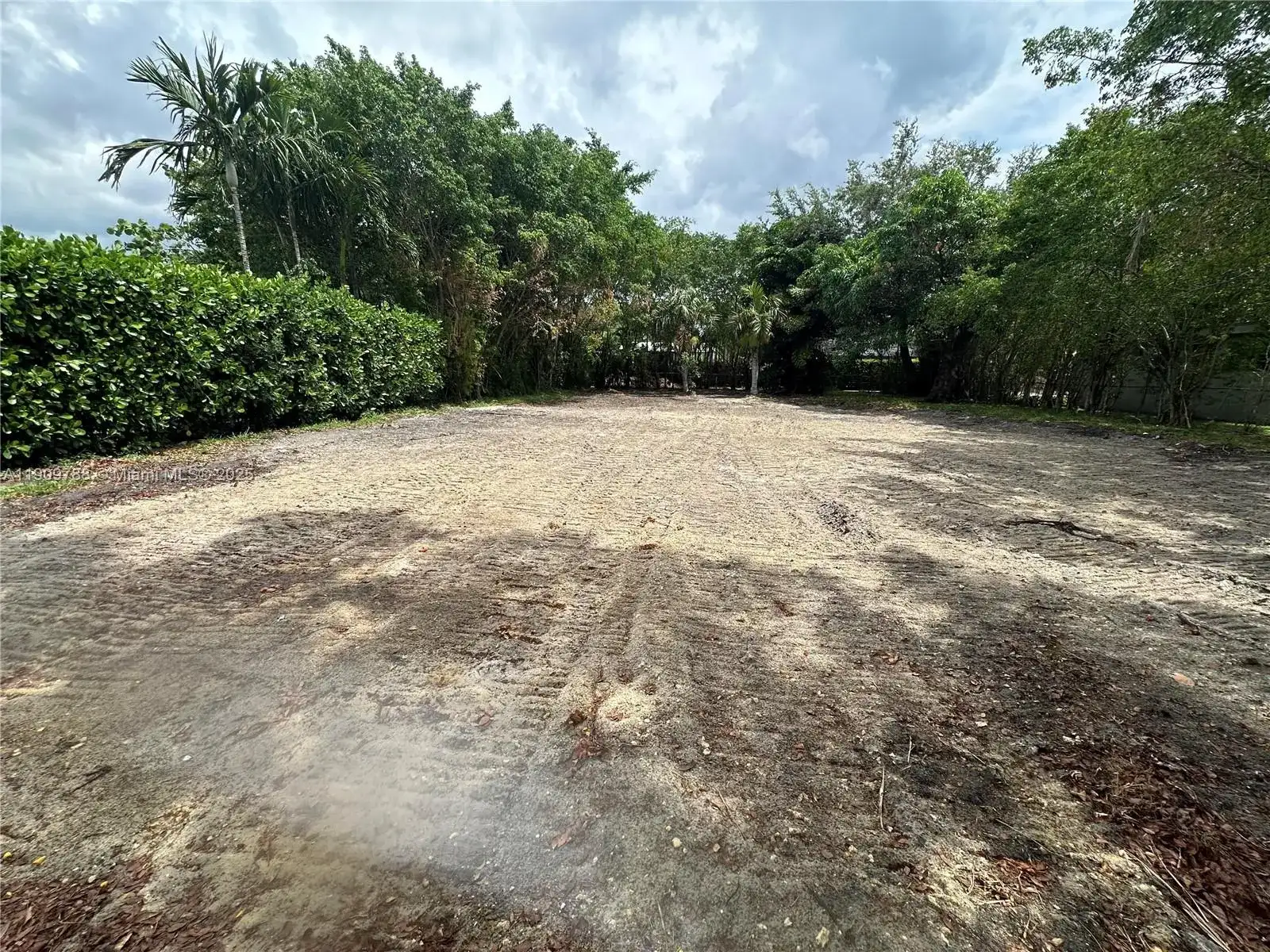 157 NW 104th St, Miami Shores FL 33150 photo 2