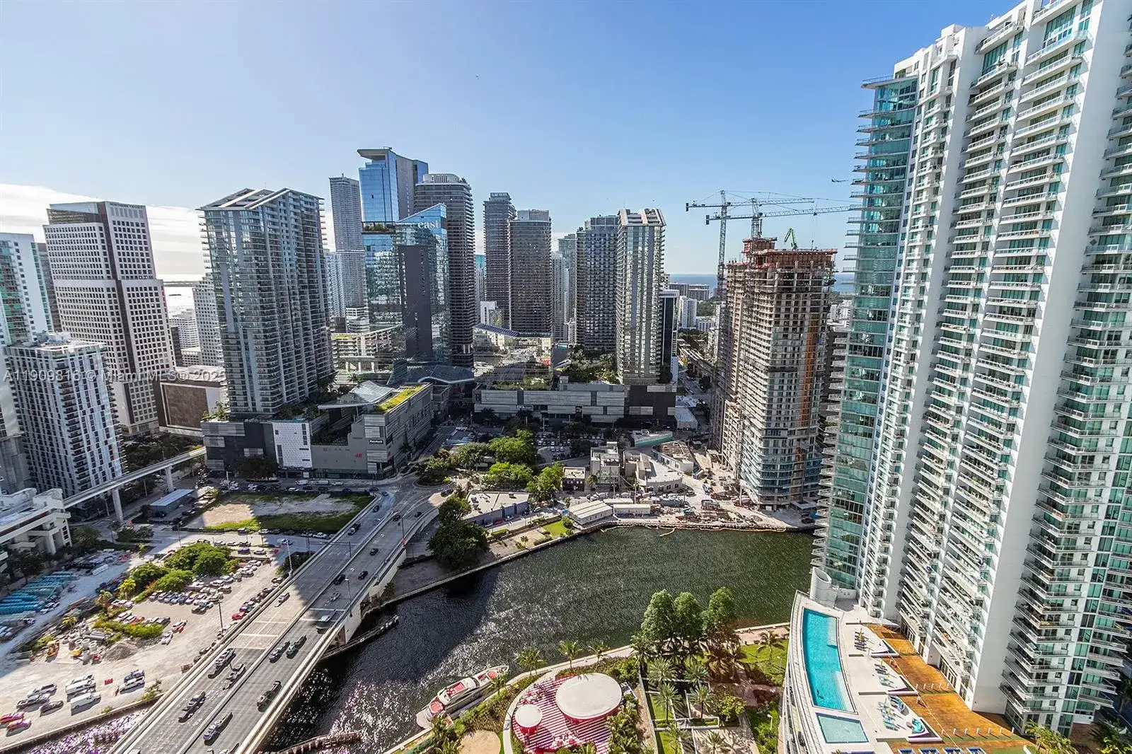 350 S Miami Ave # 3914, Miami FL 33130 photo 4