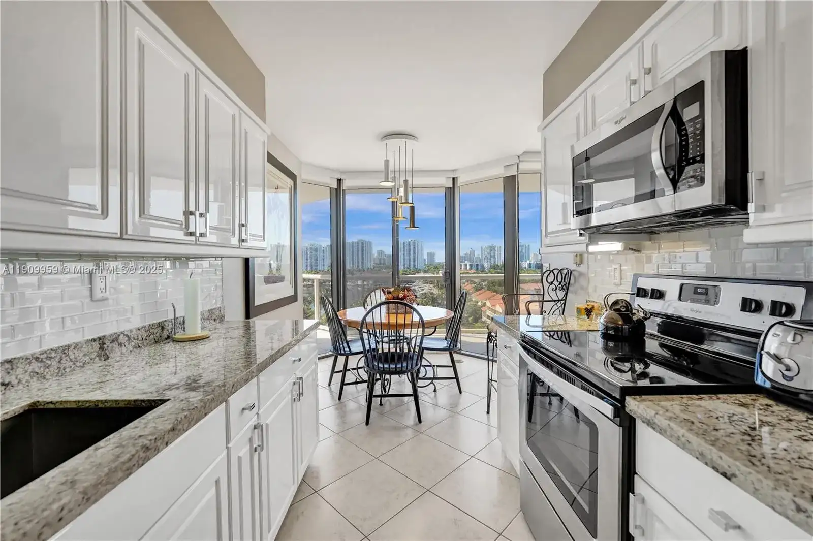3600 Yacht Club Dr # 904, Aventura FL 33180 photo 5
