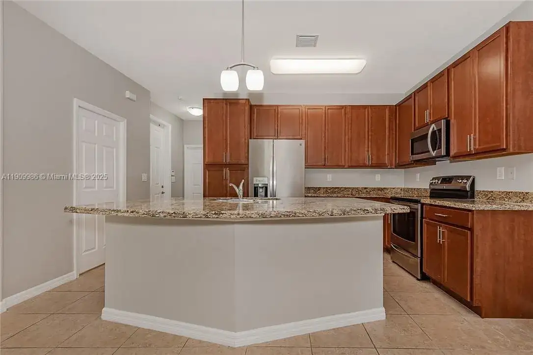 6321 S Station Sq # 6321, Davie FL 33314 photo 4