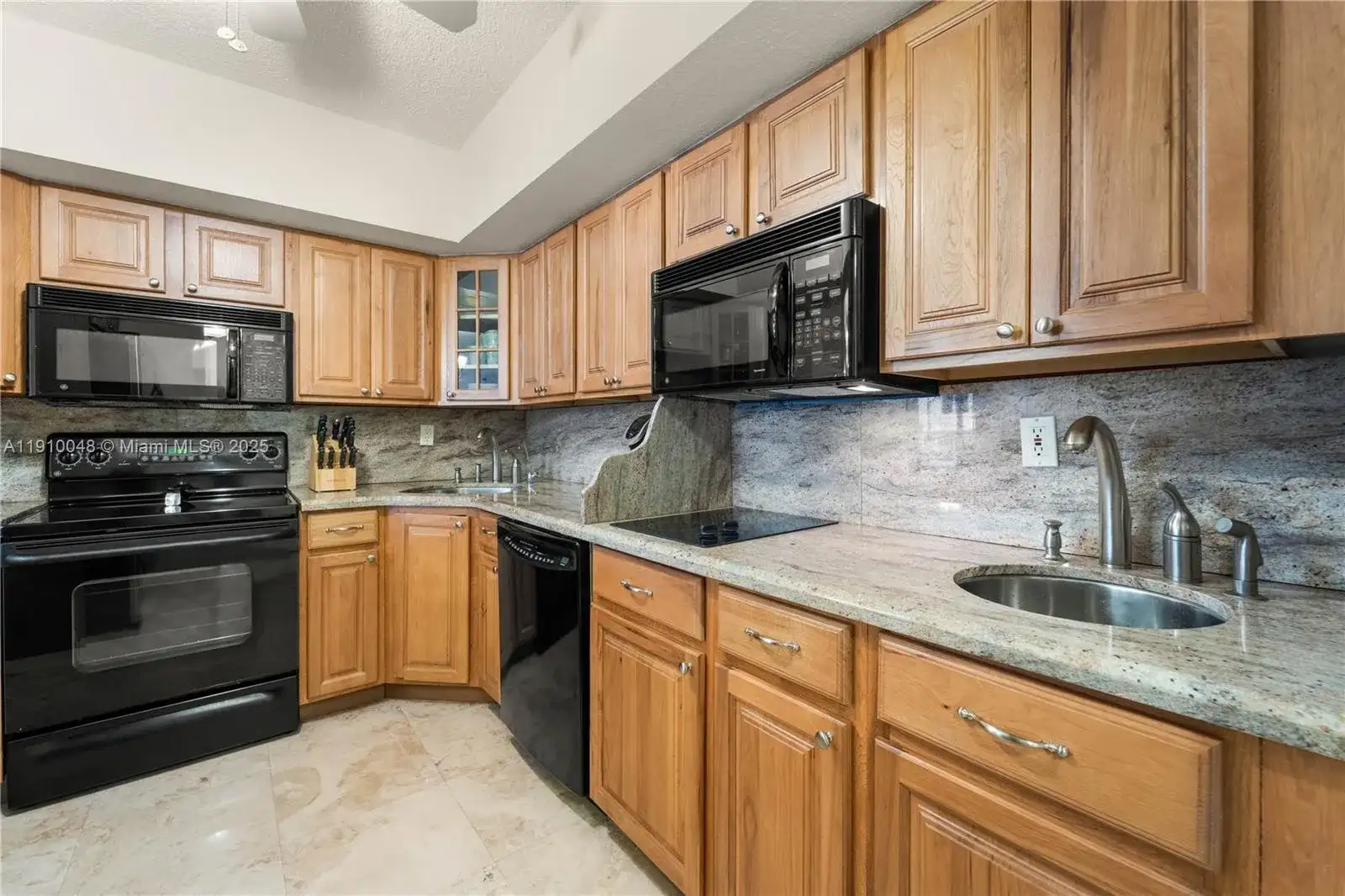 9455 Collins Ave # 6, Surfside FL 33154 photo 4