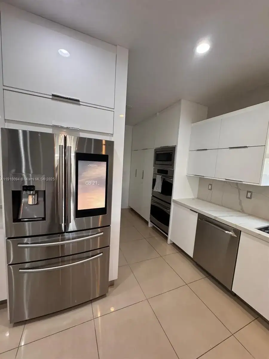 8850 NW 98th Ct, Doral FL 33178 photo 5