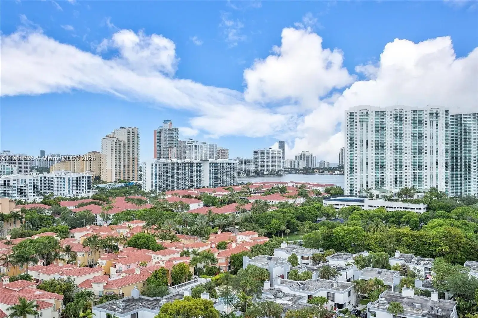 2851 NE 183rd St # 1717E, Aventura FL 33160 photo 2