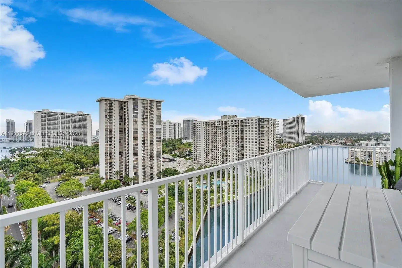 2851 NE 183rd St # 1717E, Aventura FL 33160 photo 4