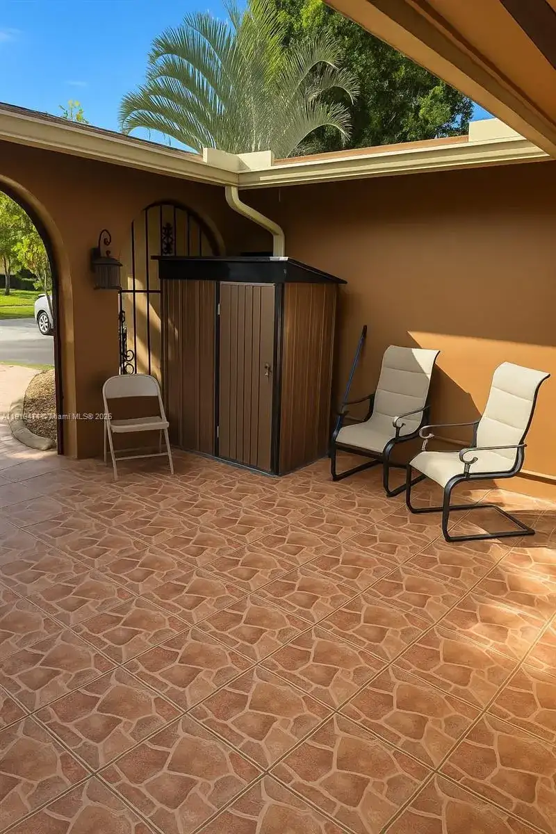 9313 NW 24th Pl # 9313, Pembroke Pines FL 33024 photo 4