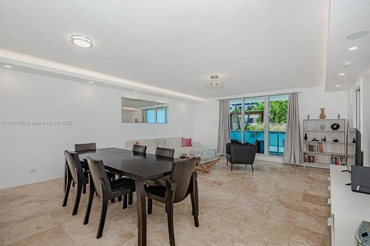 2301 Collins Ave # 310, Miami Beach FL 33139 photo 2