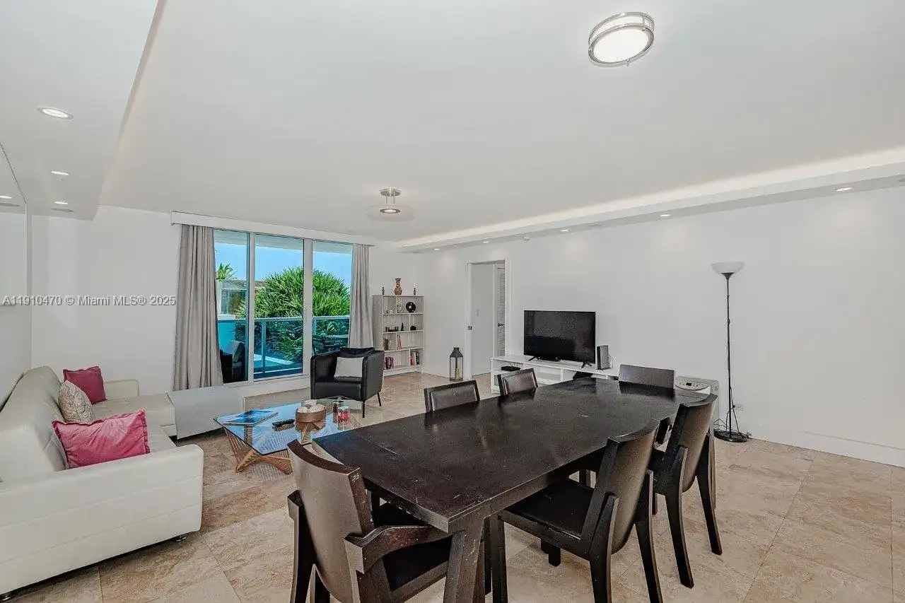 2301 Collins Ave # 310, Miami Beach FL 33139 photo 3