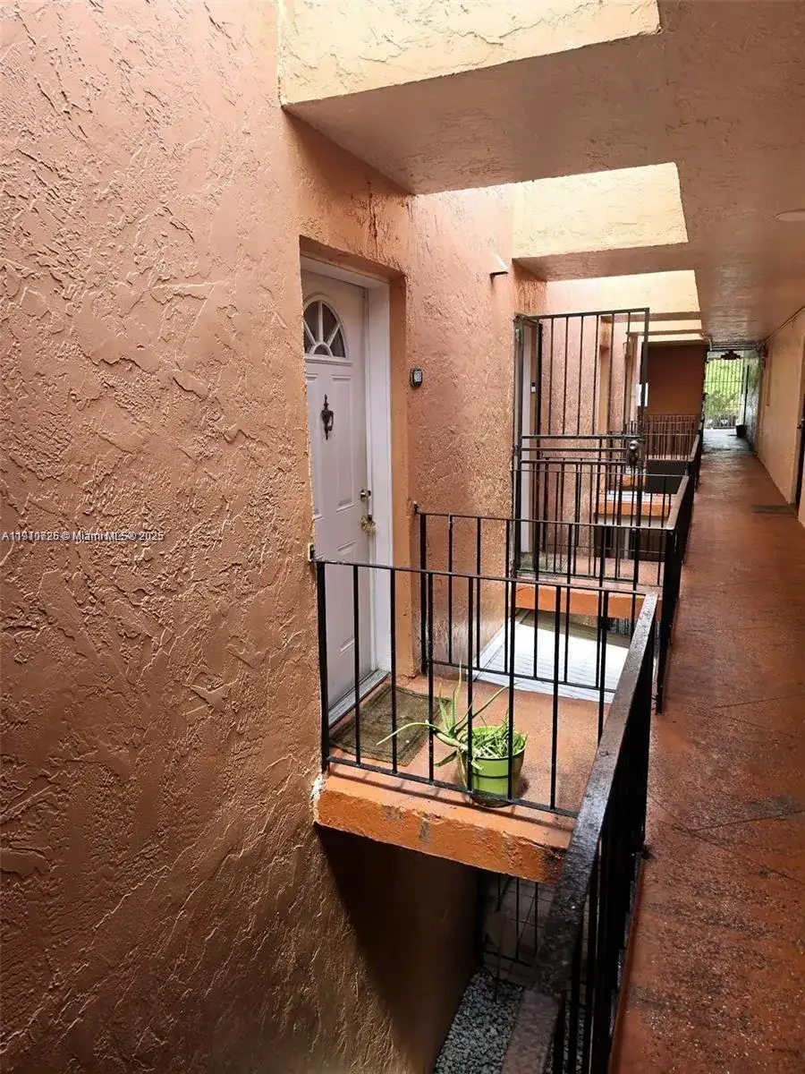 1300 W 47th Pl # 217B, Hialeah FL 33012 photo 2