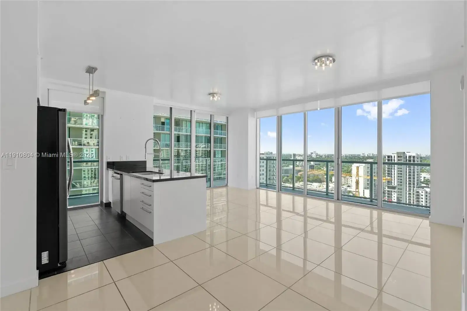 1111 SW 1st Ave # 2414N, Miami FL 33130 photo 2