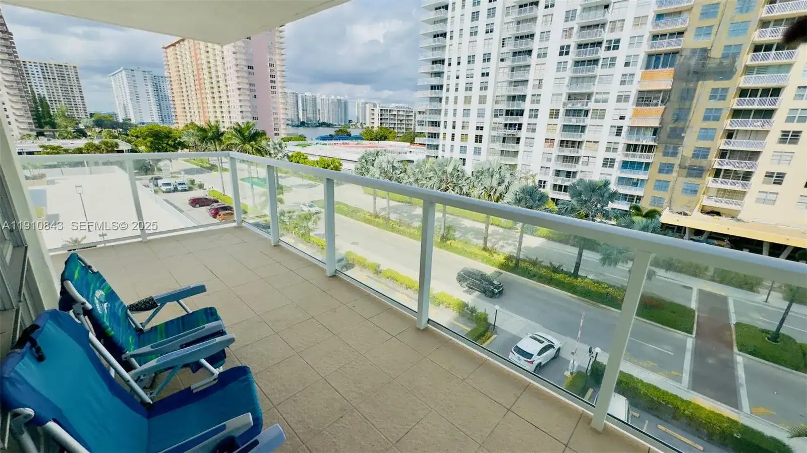 230 174th St # 612, Sunny Isles Beach FL 33160 photo 4