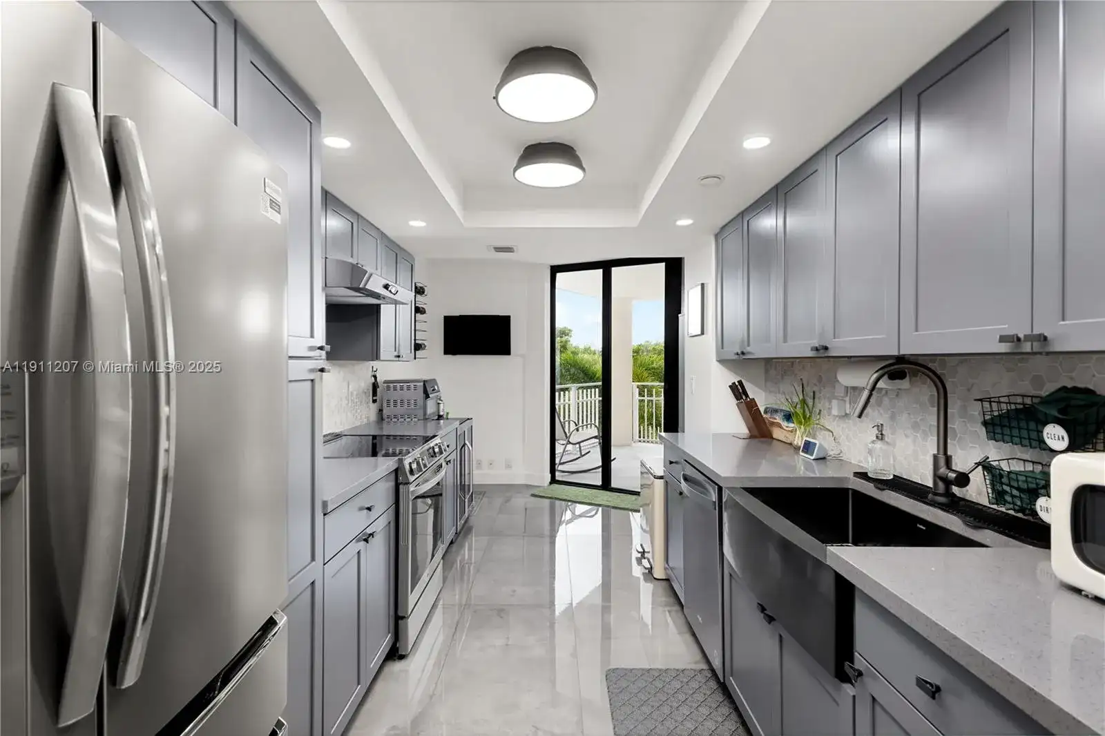 1000 Quayside Ter # 506, Miami FL 33138 photo 3
