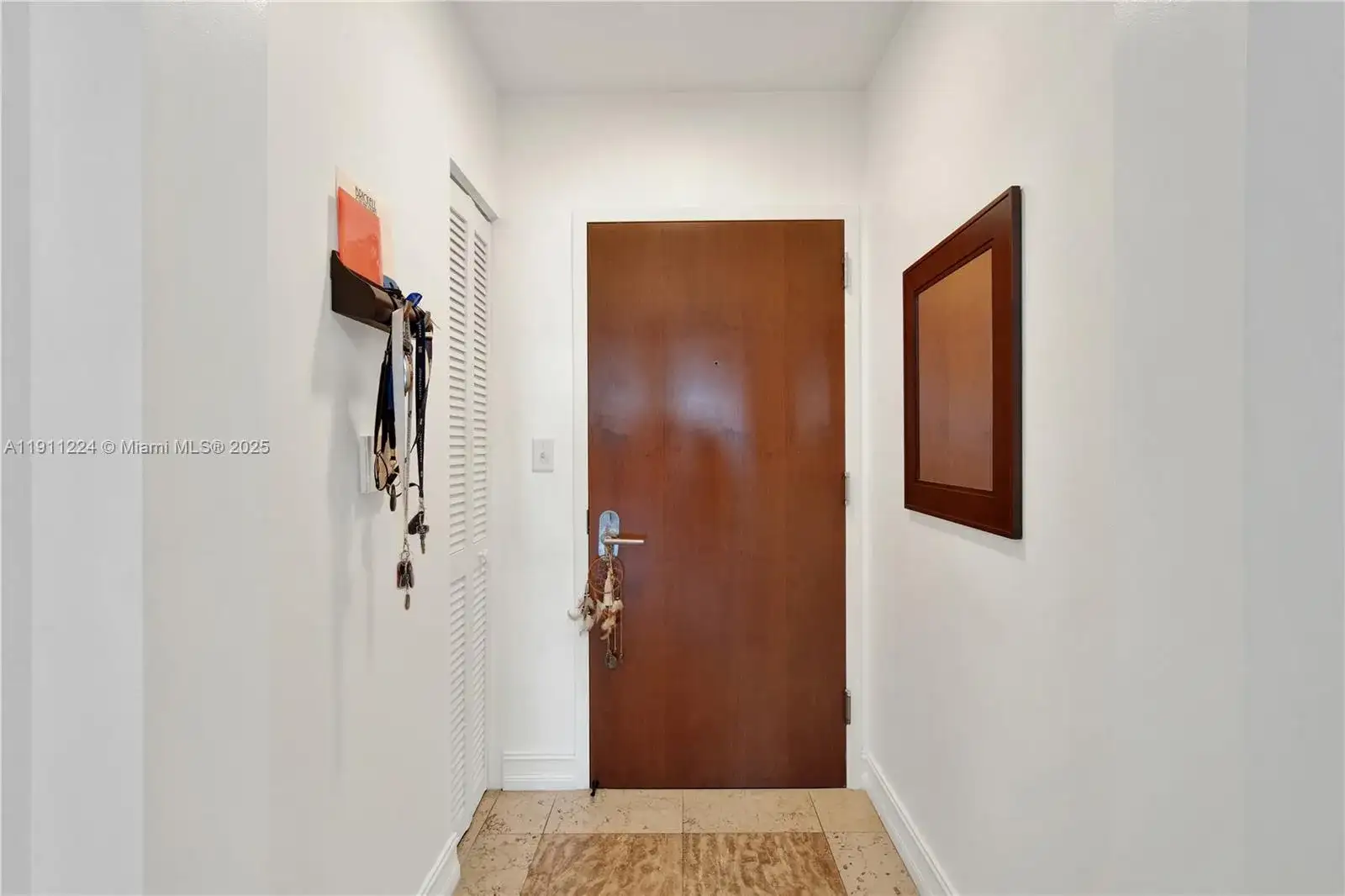 31 SE 5th St # 2910, Miami FL 33131 photo 2