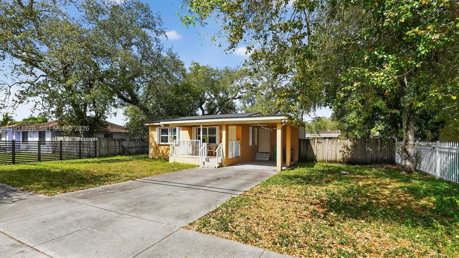 2835 NW 168th Ter, Miami Gardens FL 33056 photo 4