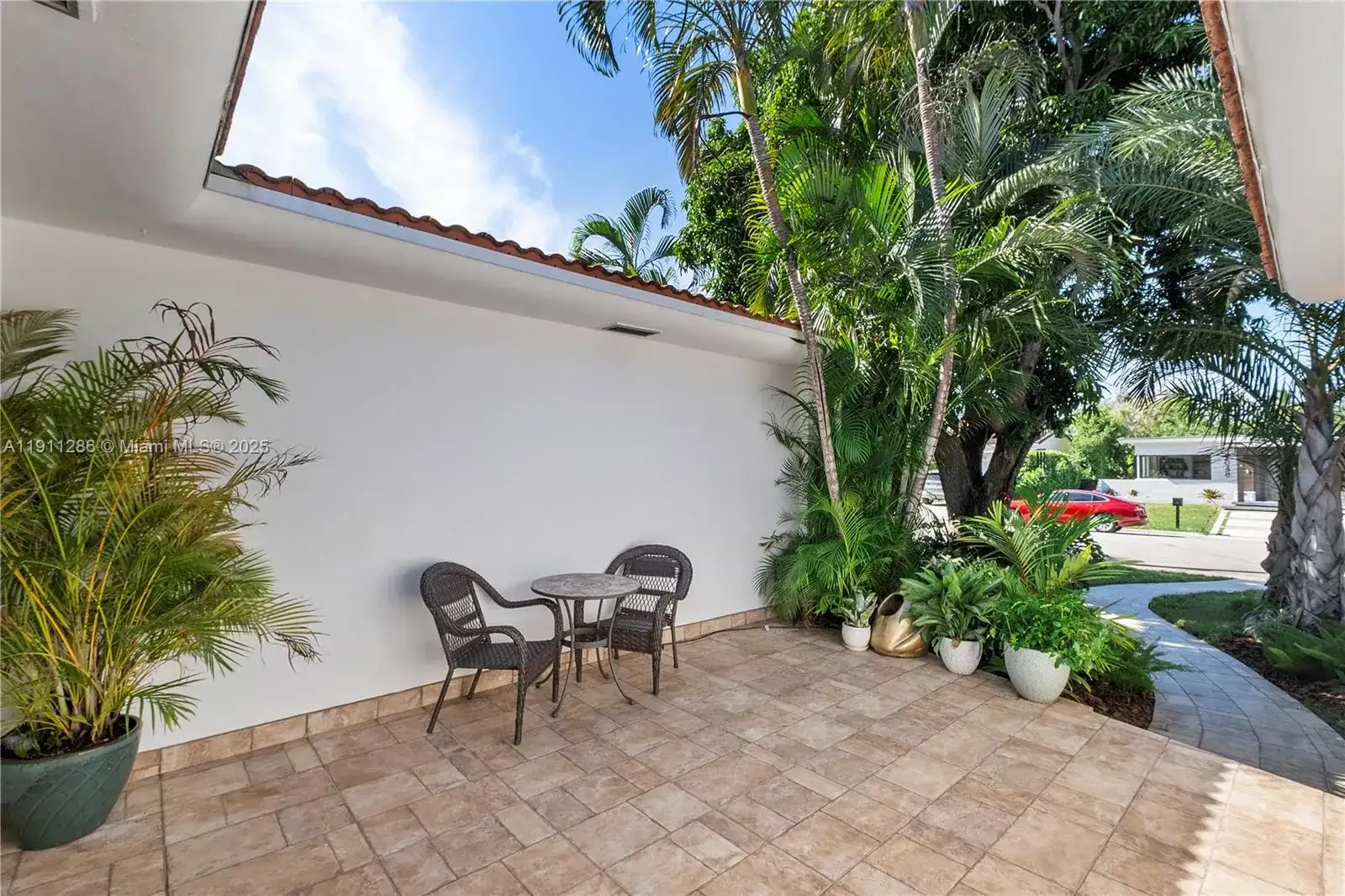 9049 Dickens Ave, Surfside FL 33154 photo 3