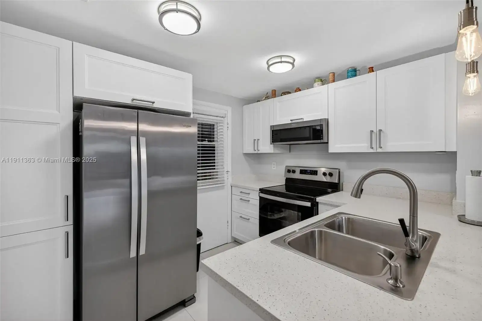 16801 NE 13th Ave # 112, Miami FL 33162 photo 4