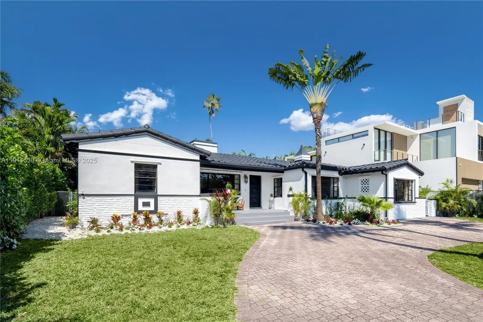118 E 3rd Ct, Miami Beach FL 33139 photo 4