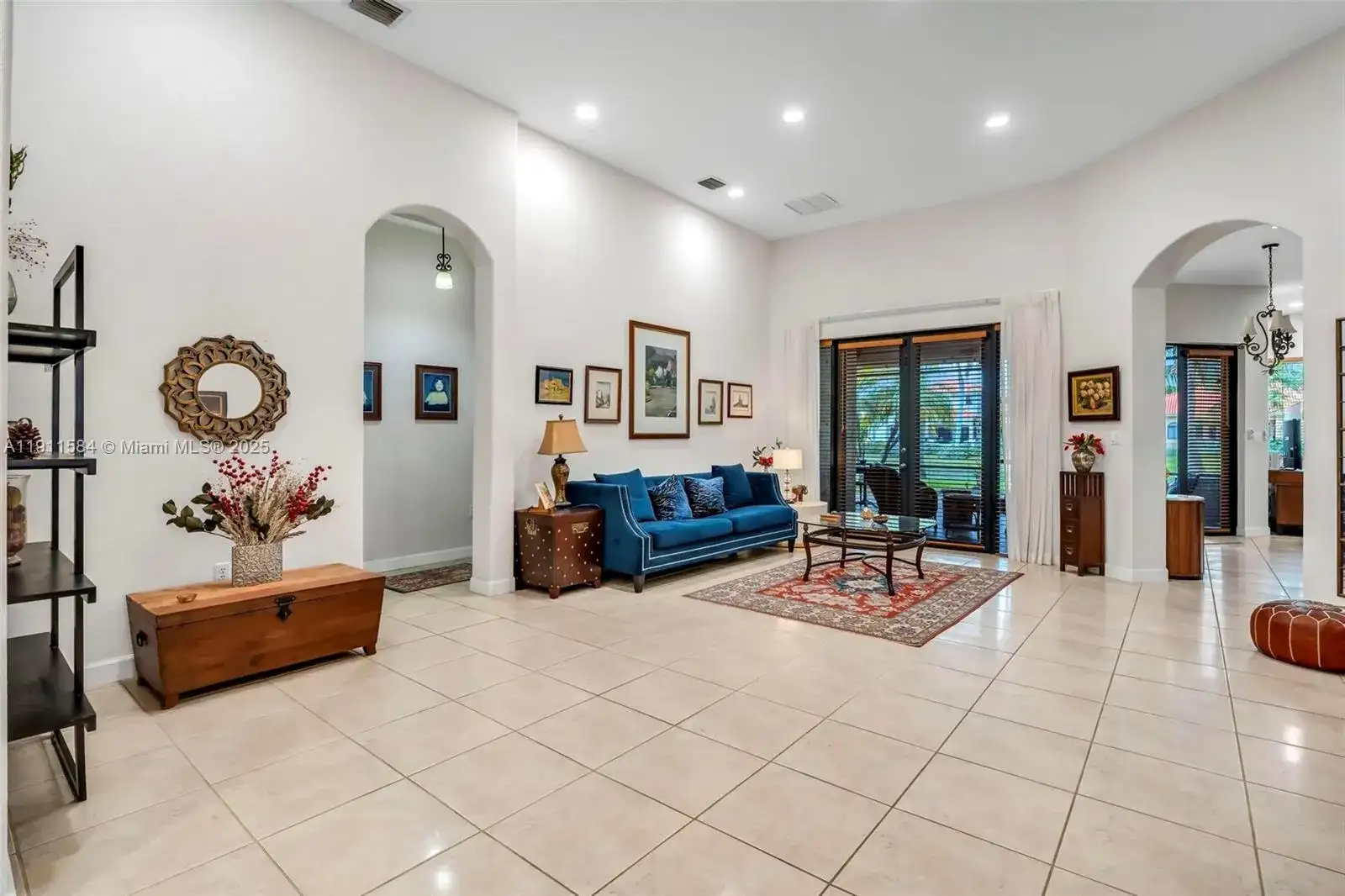 19528 SW 79th Pl, Cutler Bay FL 33157 photo 4