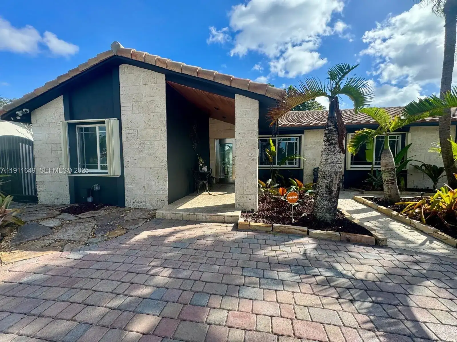 6905 SW 148th Ct, Miami FL 33193 photo 5