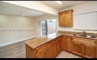 19610 NW 31st Ave, Miami Gardens FL 33056 photo 2