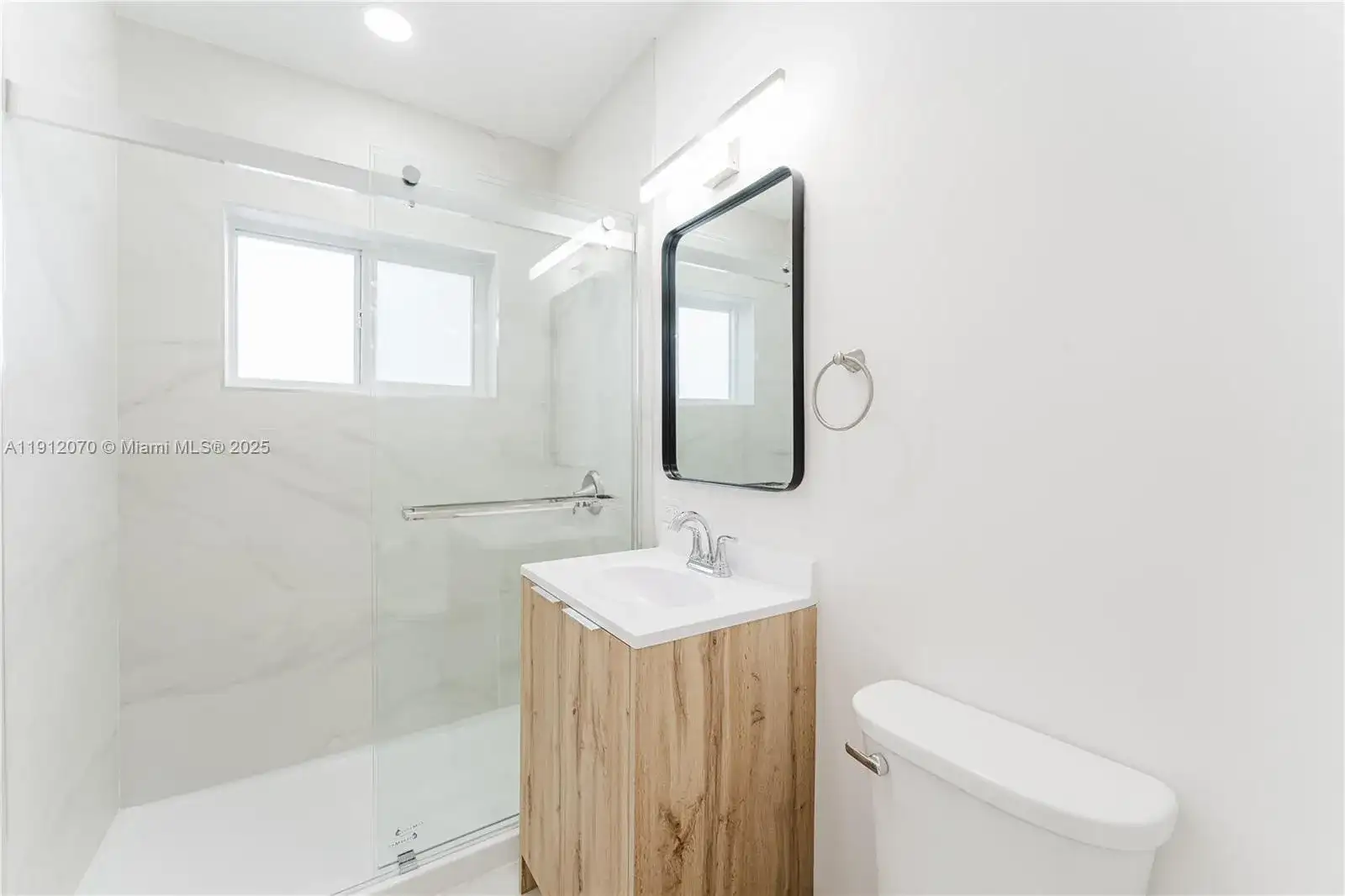 1020 SW 74th Ave # 1020, Miami FL 33144 photo 3