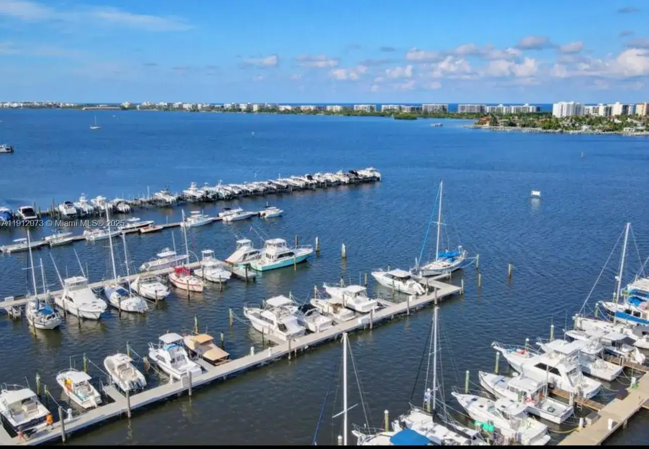 236 Moorings Dr # 236, Lantana FL 33462 photo 4