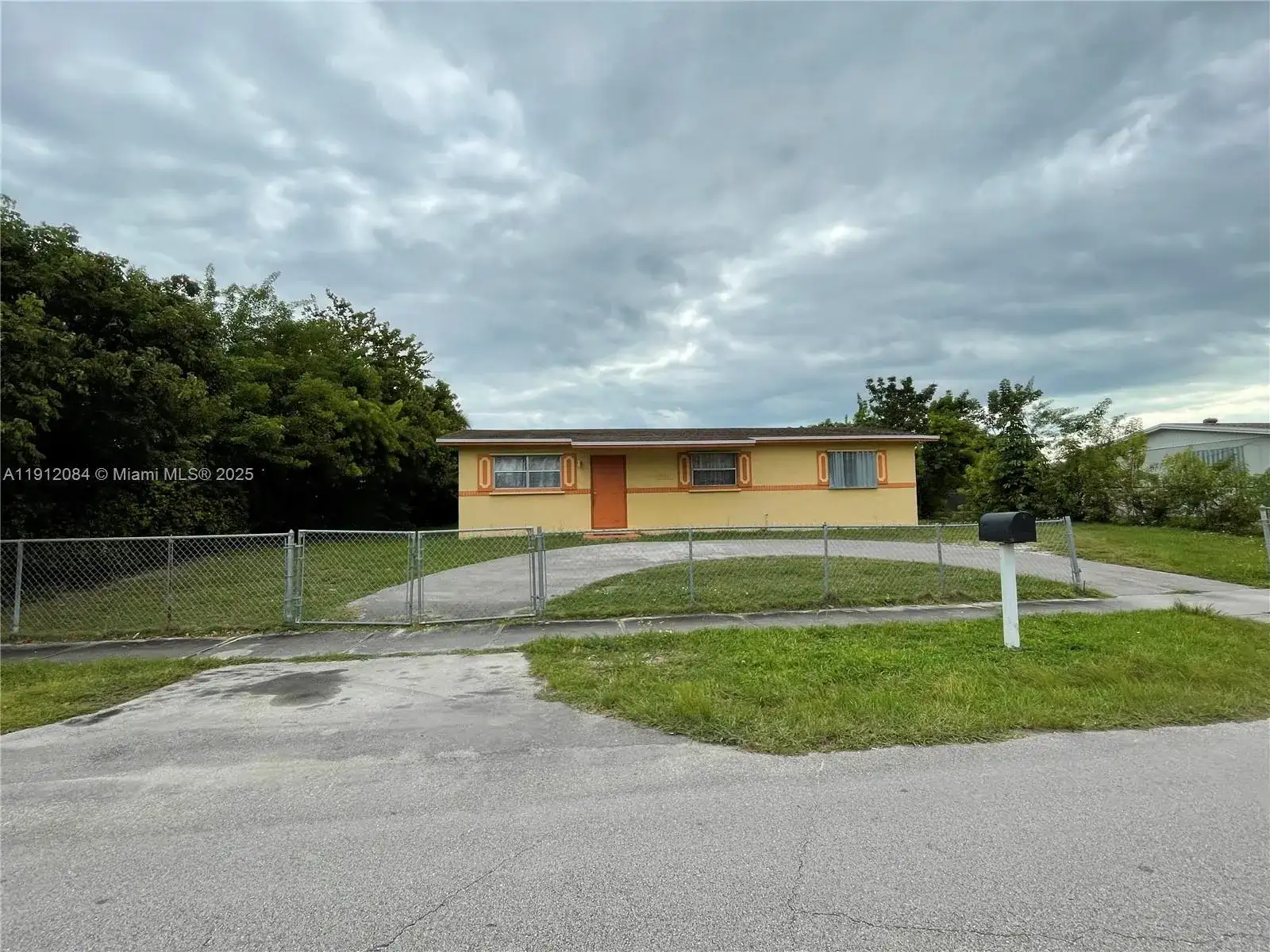 29721 SW 146th Ave, Homestead FL 33033 photo 2