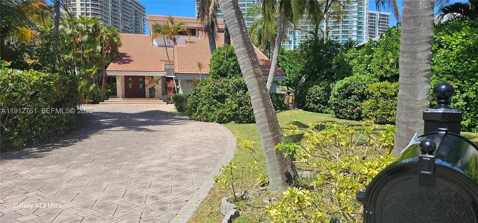 363 Centre Is, Golden Beach FL 33160 photo 2