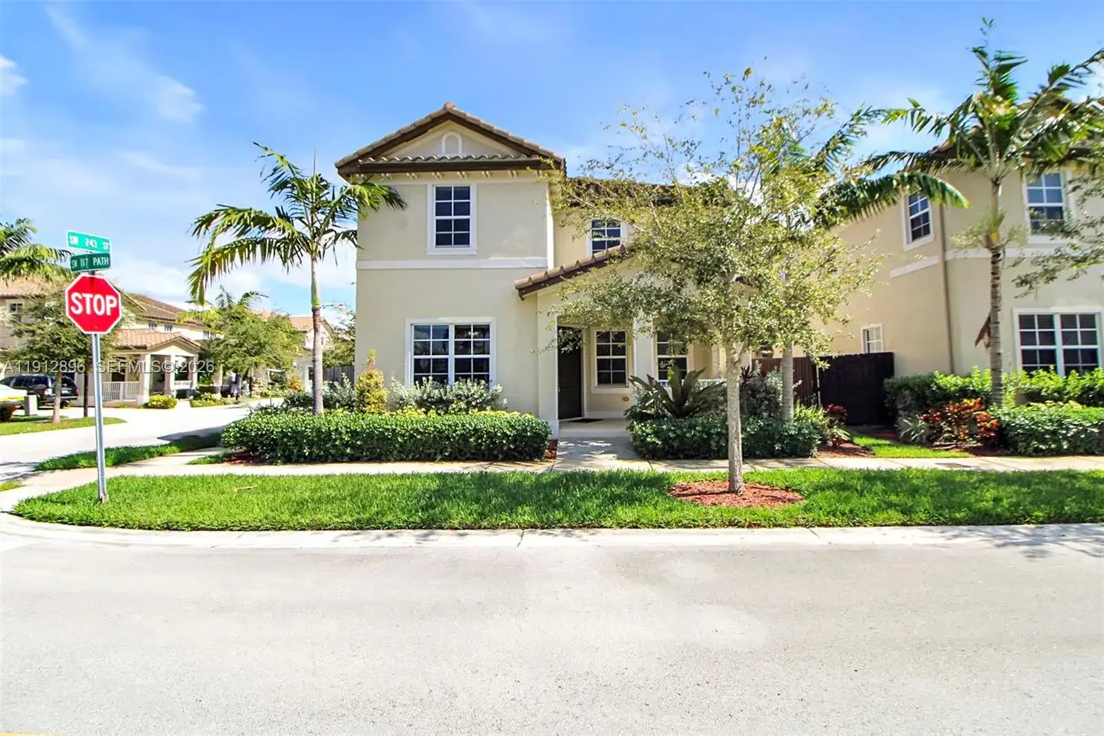24301 SW 117th Path, Homestead FL 33032 photo 3