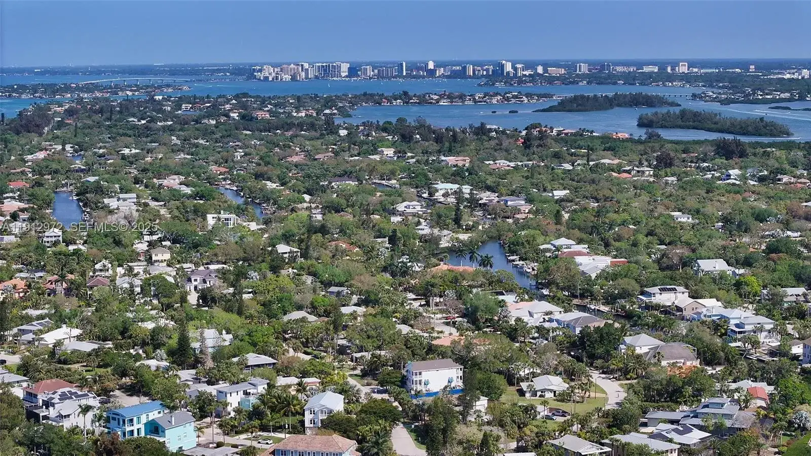 5375 CALLE FLORIDA, Sarasota FL 34242 photo 5