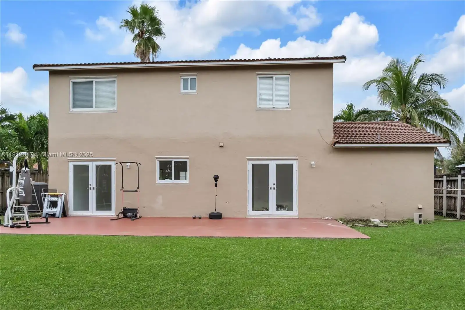 15309 SW 183rd Ter, Miami FL 33187 photo 3