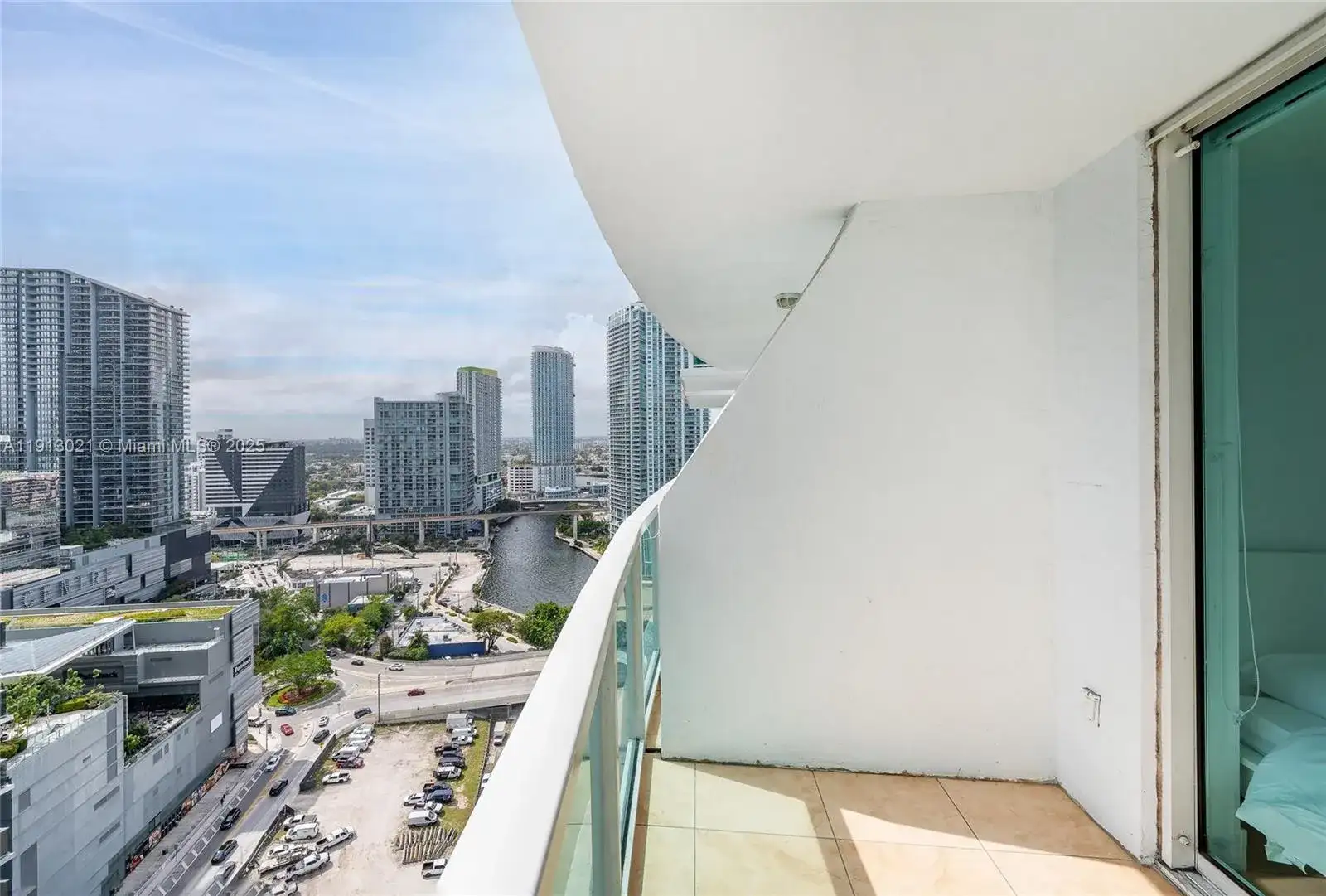 41 SE 5th St # 1508, Miami FL 33131 photo 5
