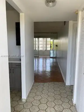 8460 Sunrise Lakes Blvd # 308, Sunrise FL 33322 photo 3