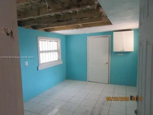 8400 NW 21st Ave, Miami FL 33147 photo 4