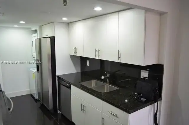 290 174th St # M10, Sunny Isles Beach FL 33160 photo 2