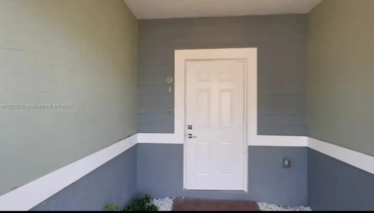 1350 Crystal Way # 101, Delray Beach FL 33444 photo 4