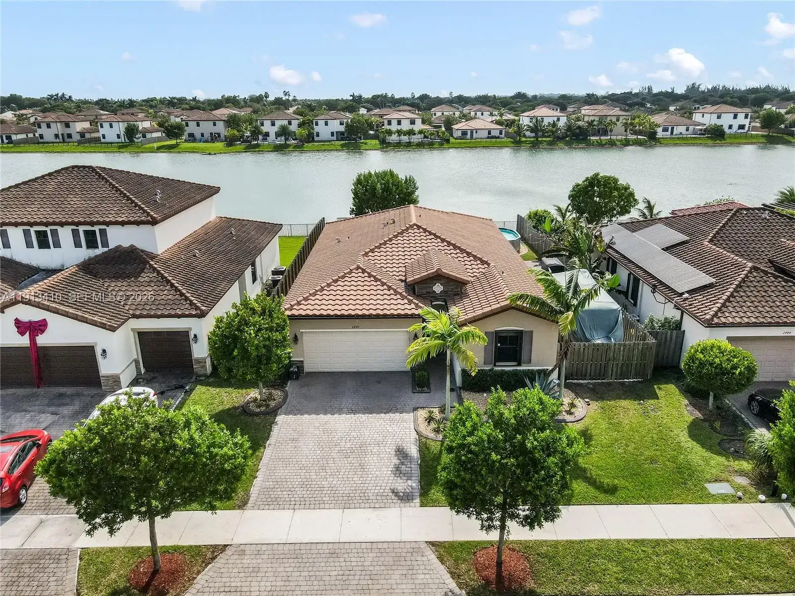 2490 SE 1st St, Homestead FL 33033 photo 2