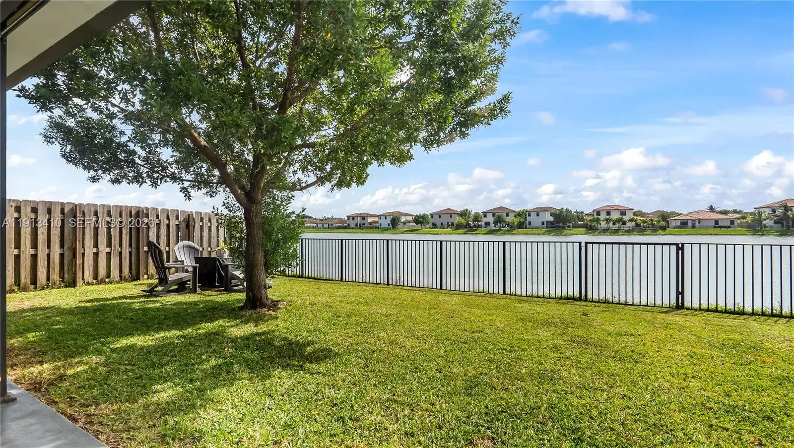2490 SE 1st St, Homestead FL 33033 photo 4