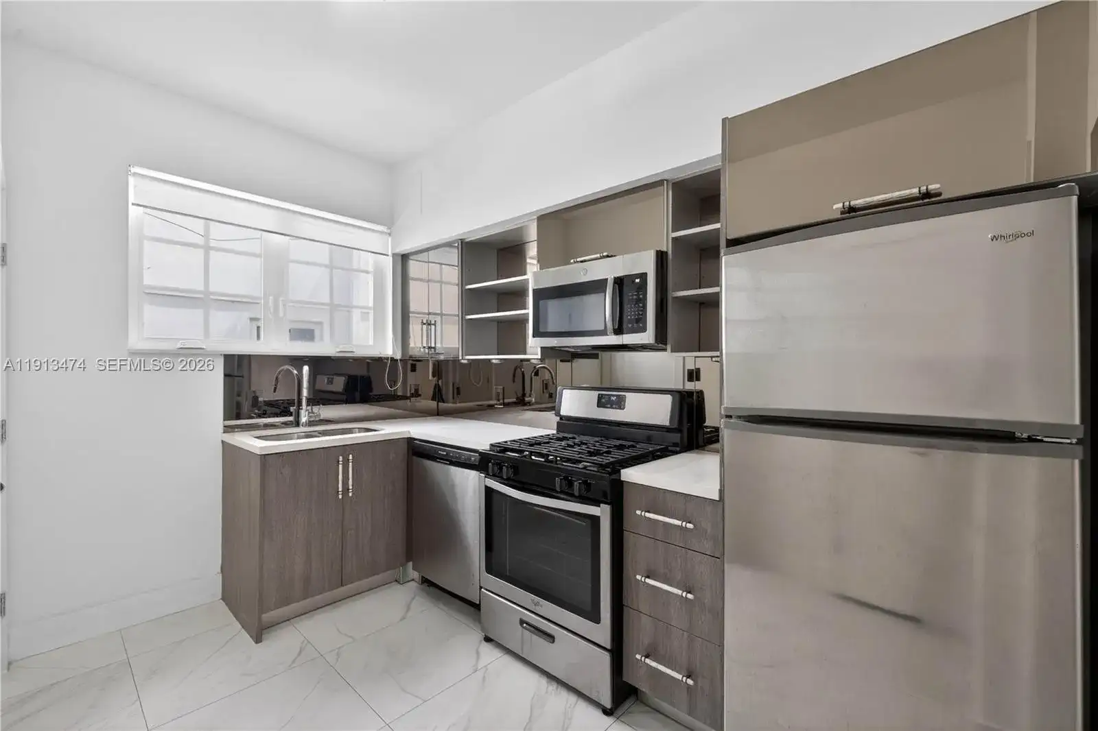 1601 Jefferson Ave, Miami Beach FL 33139 photo 2