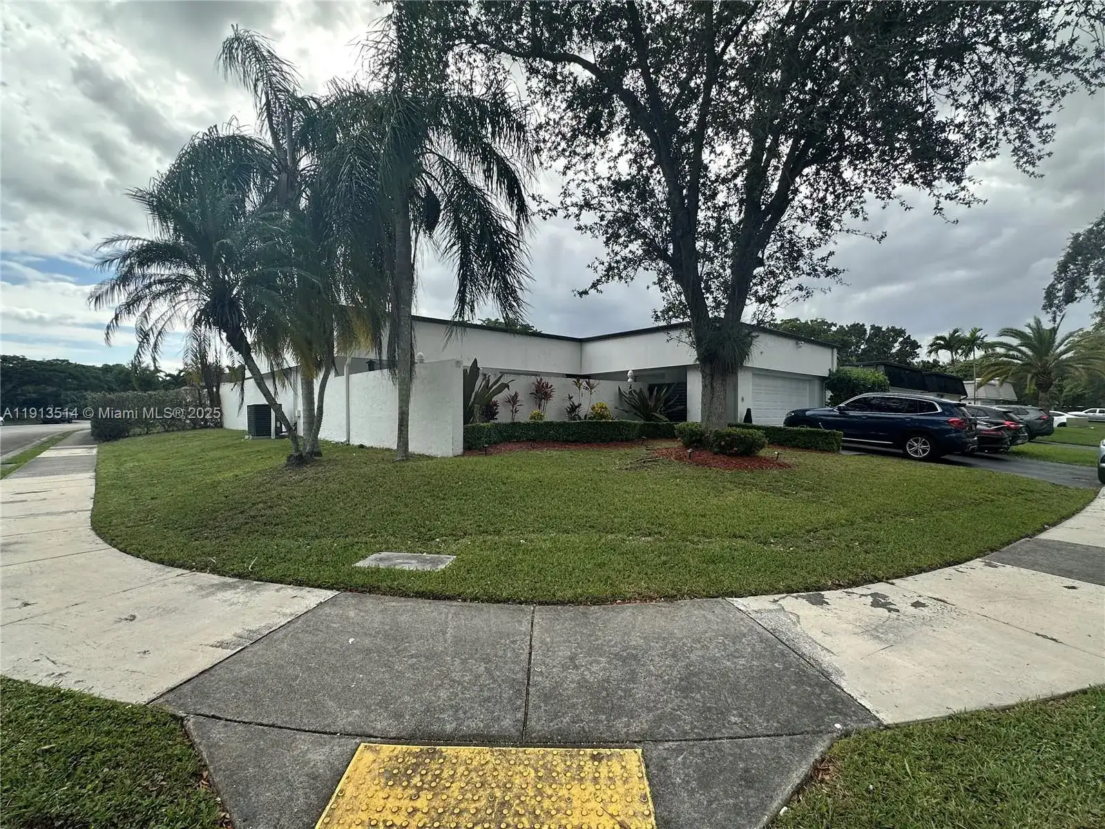 11370 SW 113th Ter, Miami FL 33176 photo 5