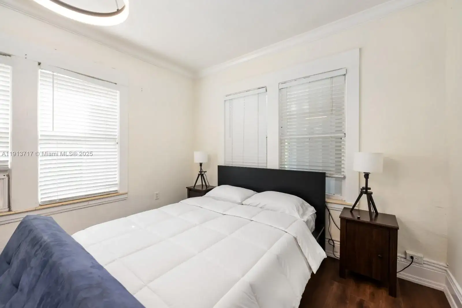 126 Mendoza Ave # 5, Coral Gables FL 33134 photo 3