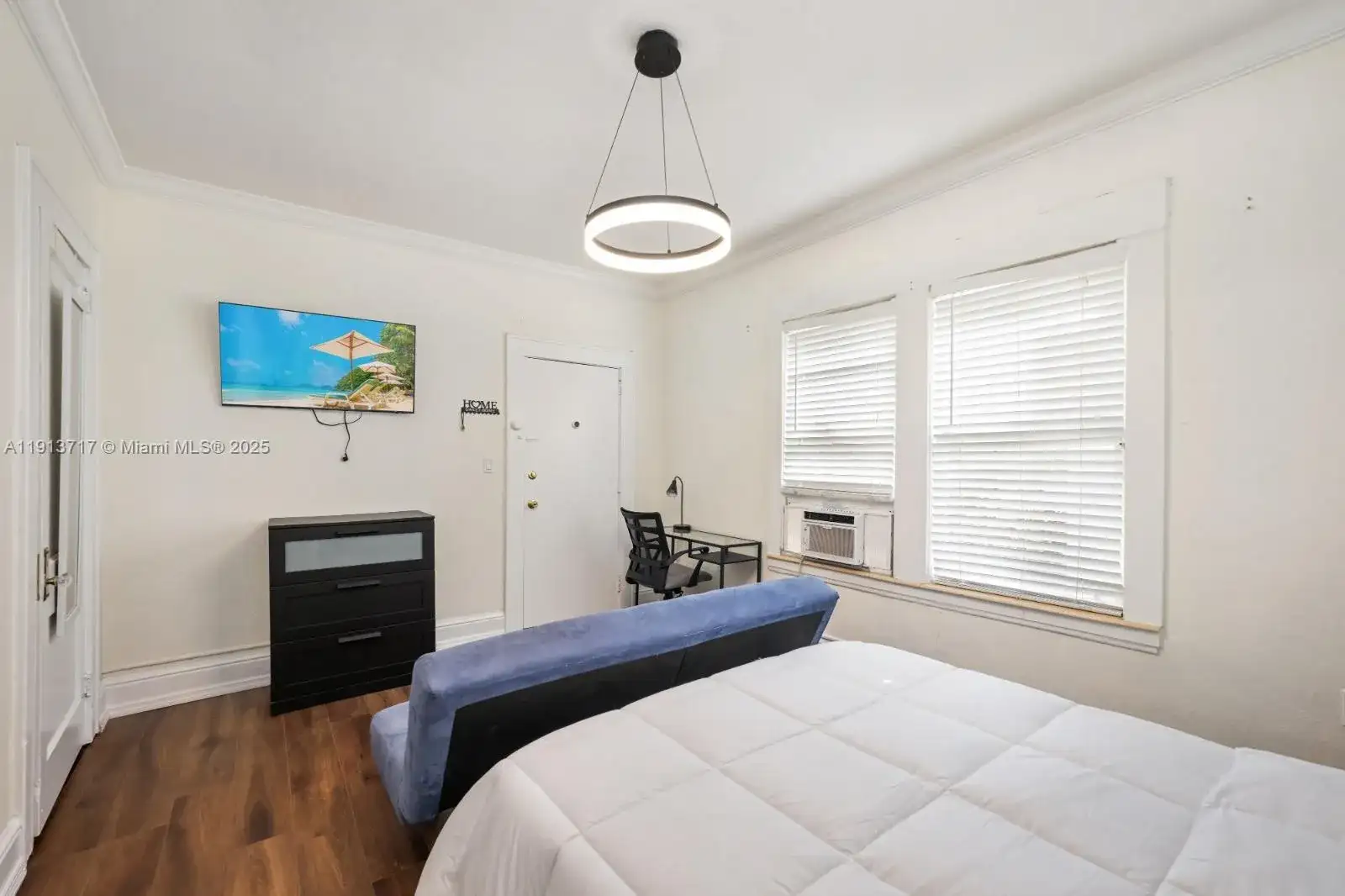 126 Mendoza Ave # 5, Coral Gables FL 33134 photo 4