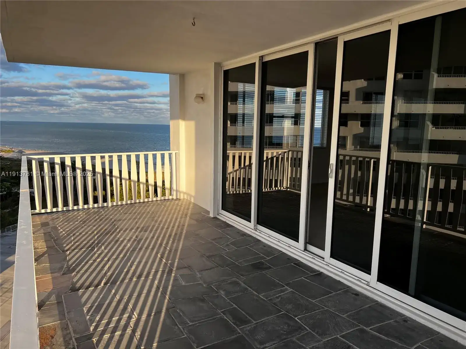 200 Ocean Lane Dr # 909, Key Biscayne FL 33149 photo 3