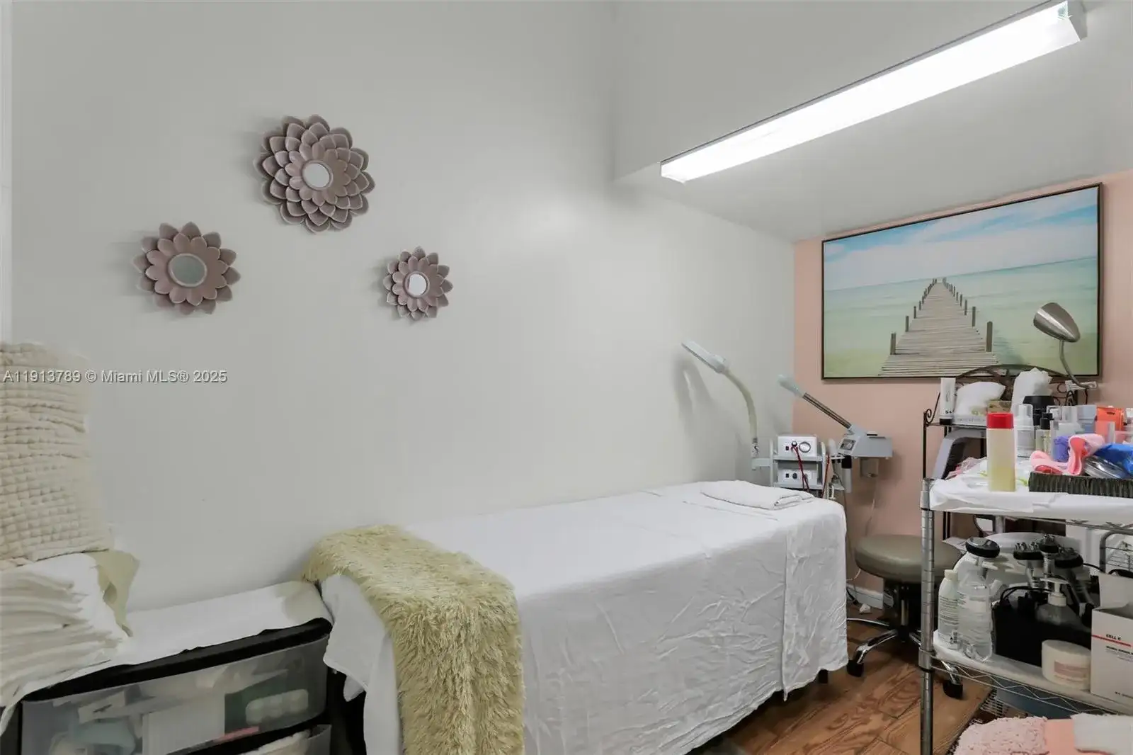5233 NW 79th Ave, Doral FL 33166 photo 2
