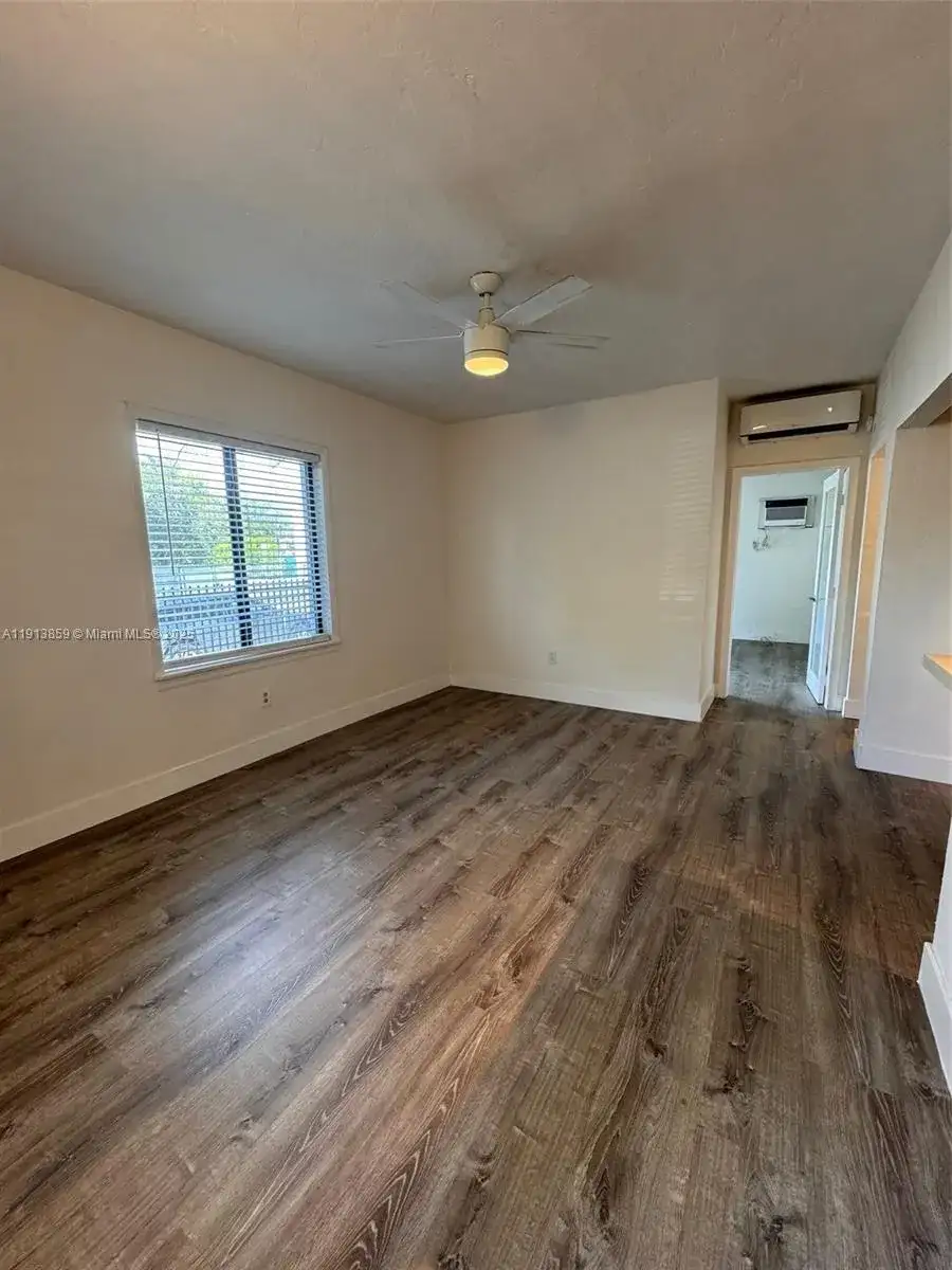 570 NE 69th St # 1, Miami FL 33138 photo 3